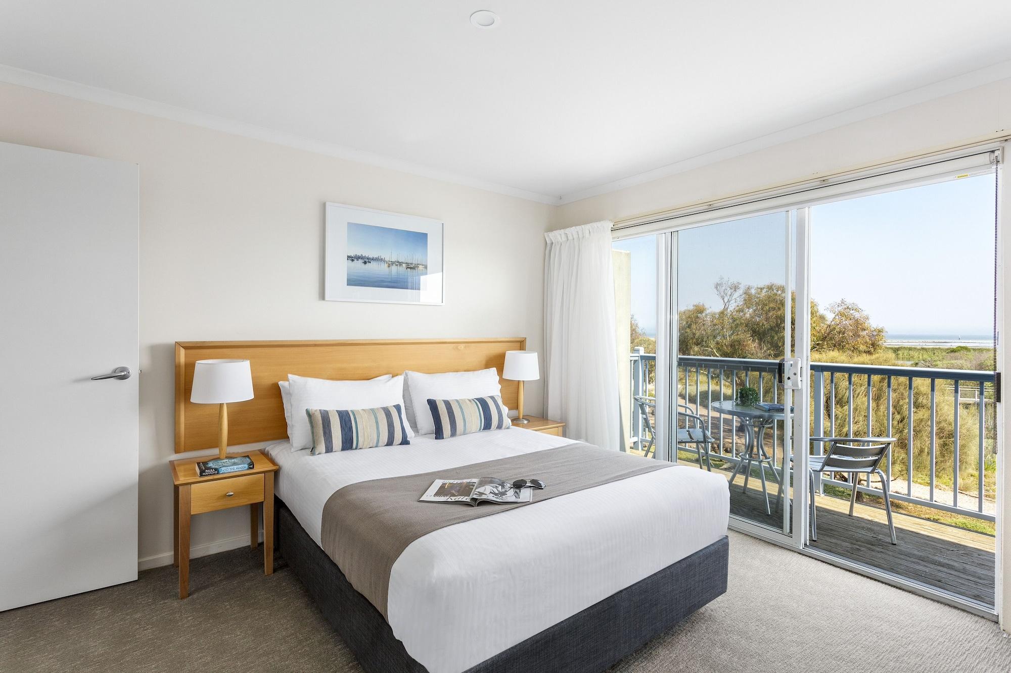 Quest Williamstown North Aparthotel Exteriör bild