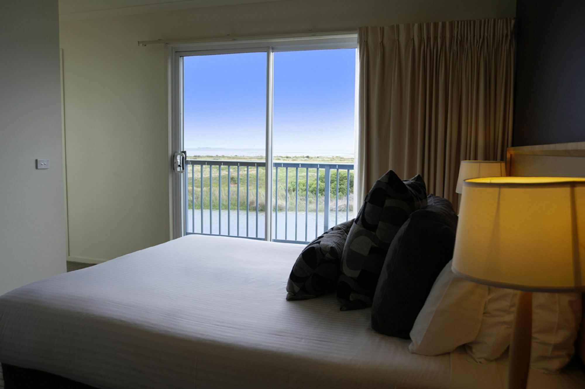 Quest Williamstown North Aparthotel Exteriör bild